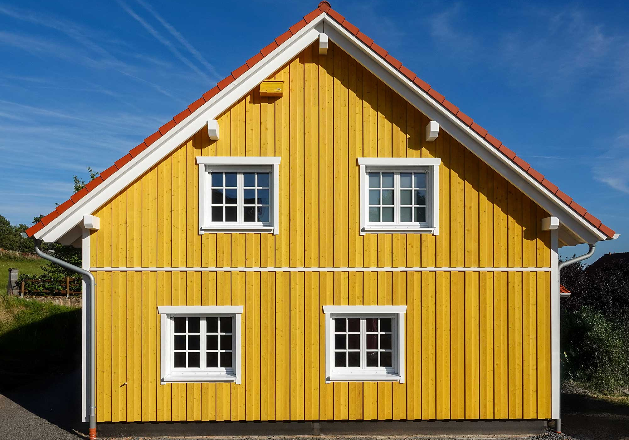 68638096a024554ba98cf4ef_Koralan-Color-Lasur-LW25231-Gelb-Gelbes-Wohnhaus-5385